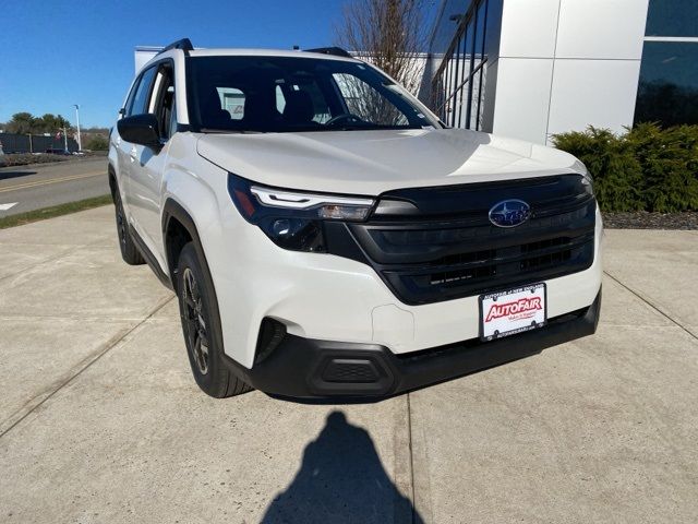 2025 Subaru Forester Base