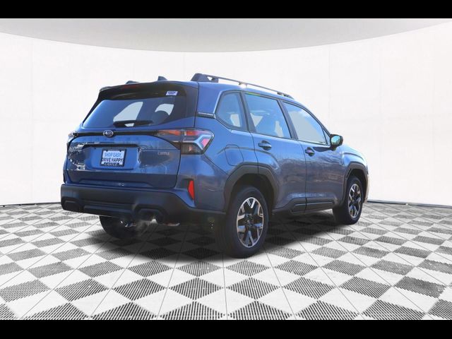 2025 Subaru Forester Base