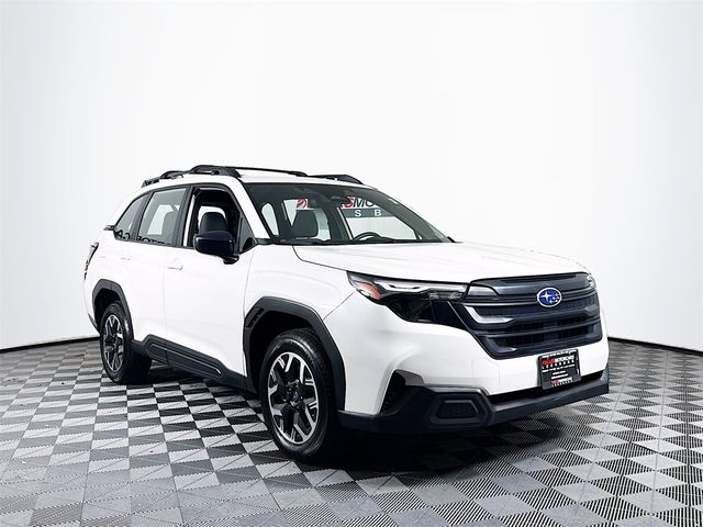 2025 Subaru Forester Base