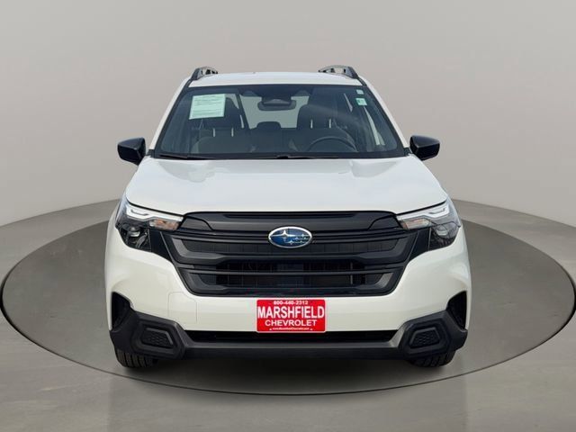2025 Subaru Forester Base