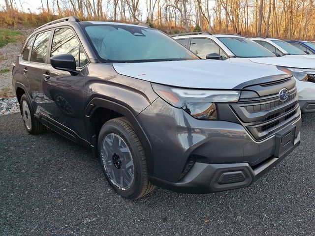 2025 Subaru Forester Base