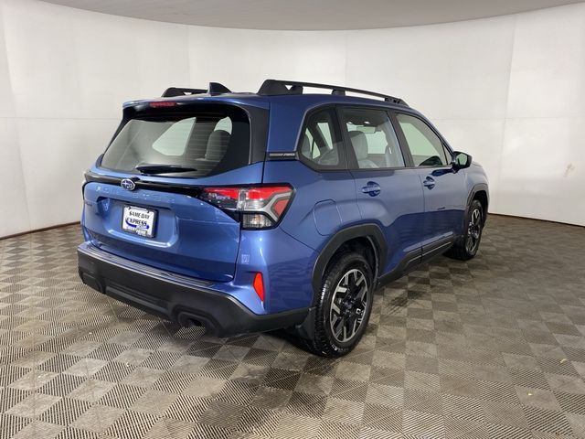 2025 Subaru Forester Base