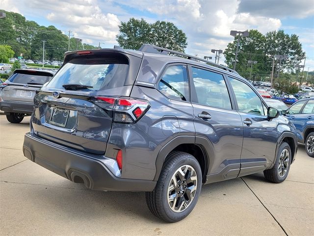 2025 Subaru Forester Base