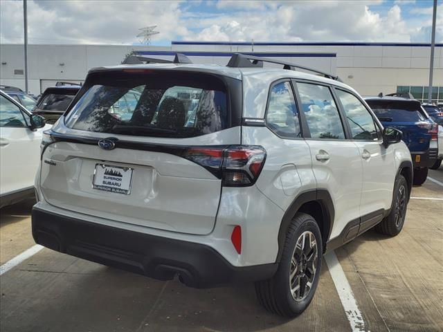 2025 Subaru Forester Base