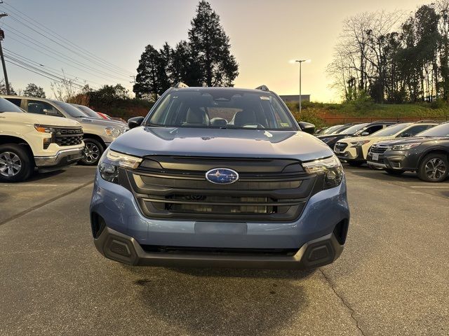 2025 Subaru Forester Base