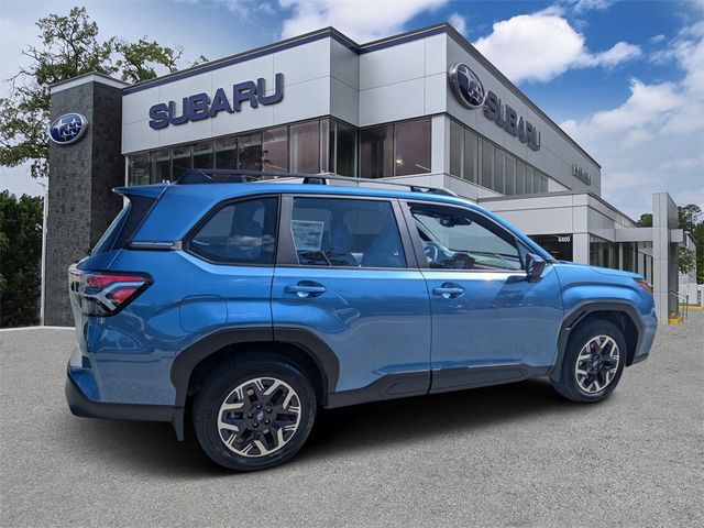 2025 Subaru Forester Base