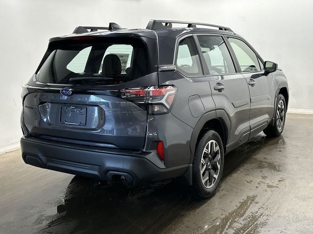 2025 Subaru Forester Base