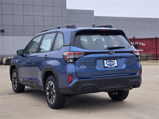 2025 Subaru Forester Base