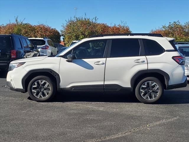 2025 Subaru Forester Base