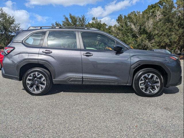 2025 Subaru Forester Base