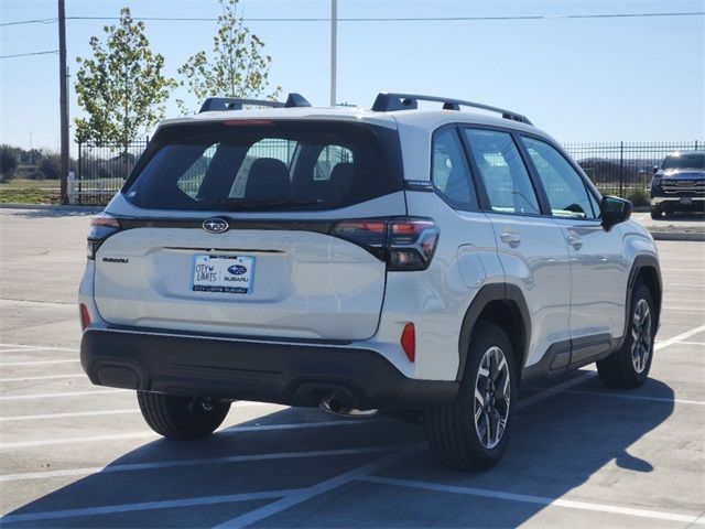 2025 Subaru Forester Base