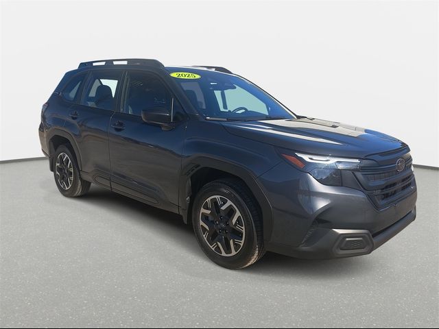 2025 Subaru Forester Base