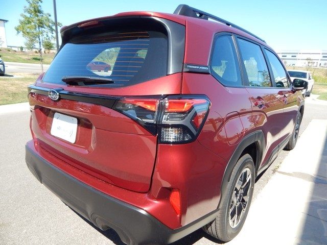 2025 Subaru Forester Base