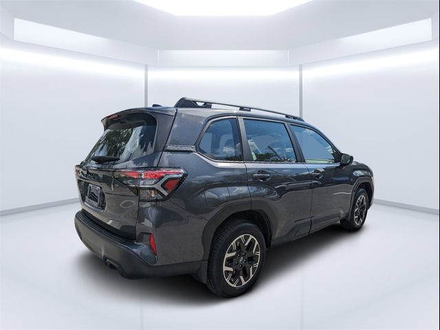 2025 Subaru Forester Base