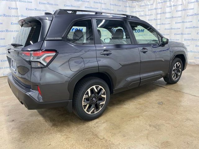 2025 Subaru Forester Base