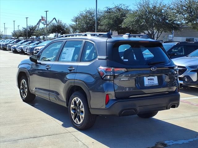 2025 Subaru Forester Base