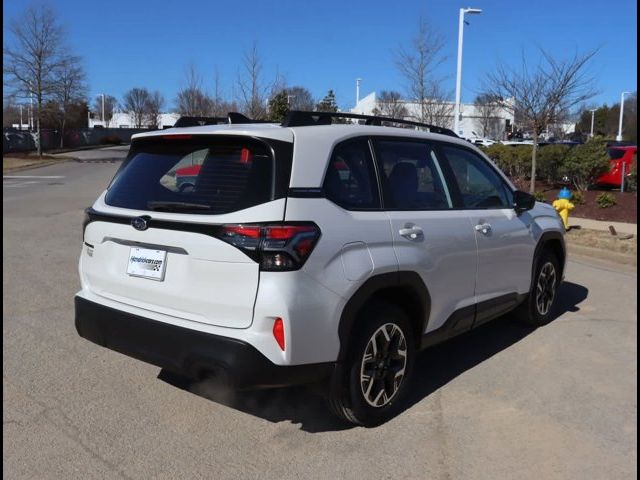 2025 Subaru Forester Base
