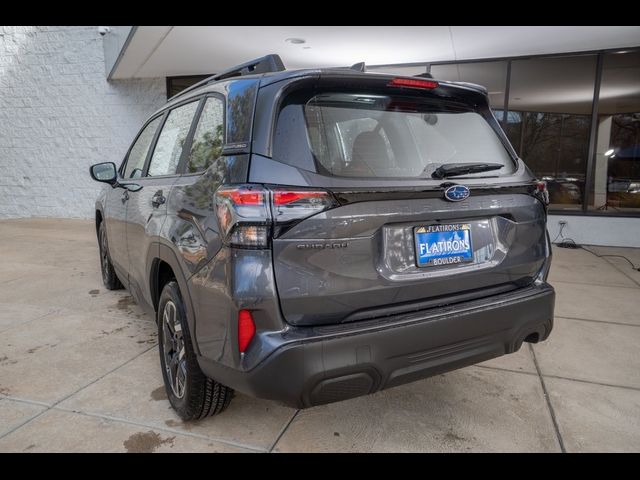 2025 Subaru Forester Base