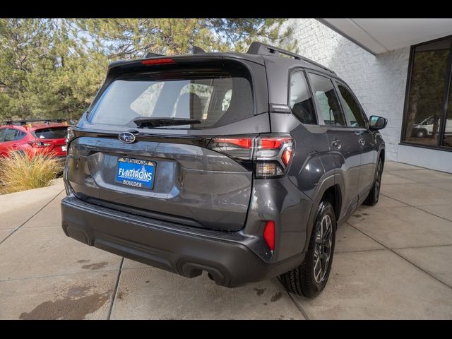 2025 Subaru Forester Base