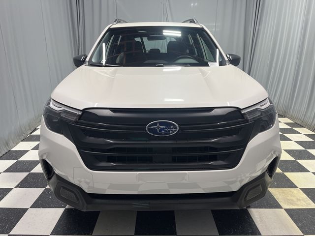 2025 Subaru Forester Base