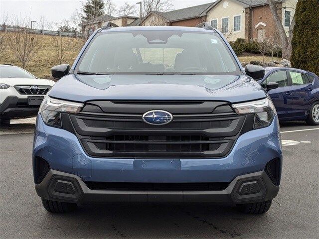 2025 Subaru Forester Base