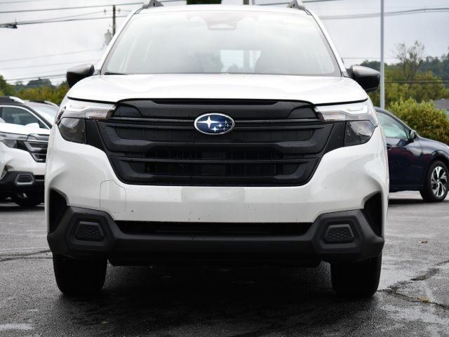 2025 Subaru Forester Base