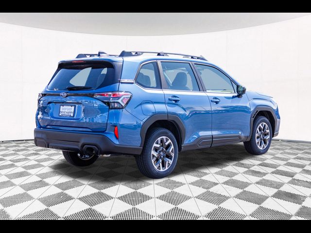 2025 Subaru Forester Base