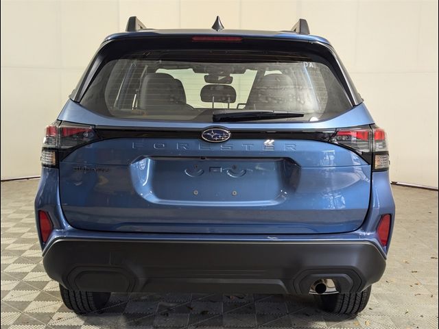 2025 Subaru Forester Base