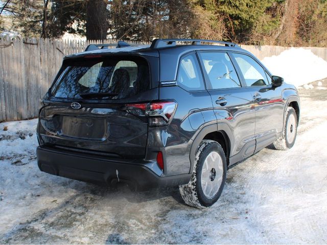 2025 Subaru Forester Base