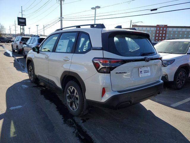 2025 Subaru Forester Base