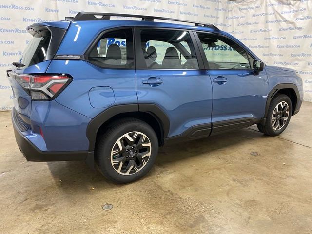 2025 Subaru Forester Base