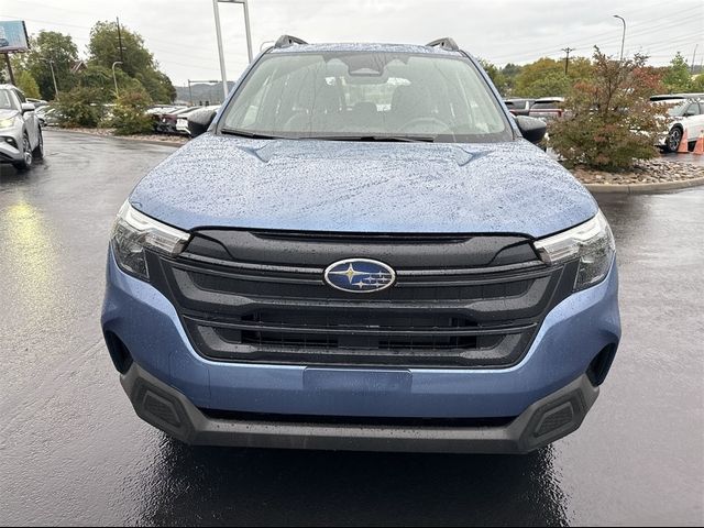 2025 Subaru Forester Base