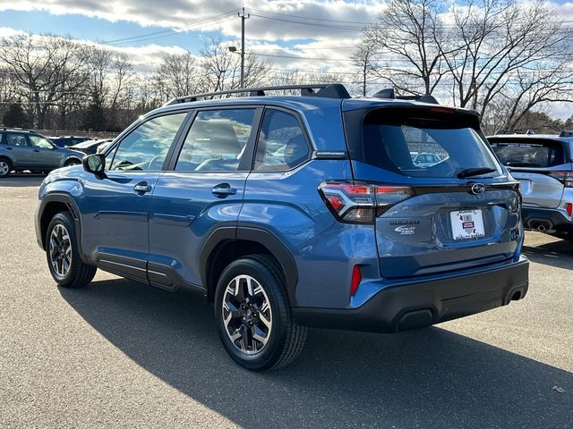 2025 Subaru Forester Base