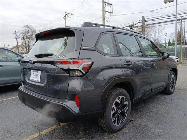 2025 Subaru Forester Base