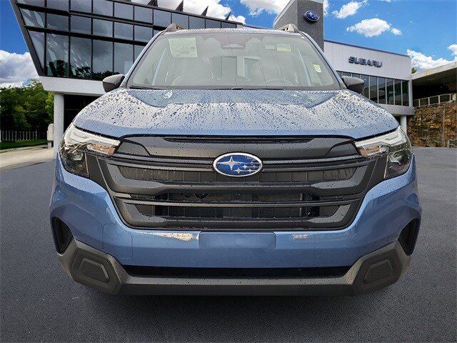 2025 Subaru Forester Base