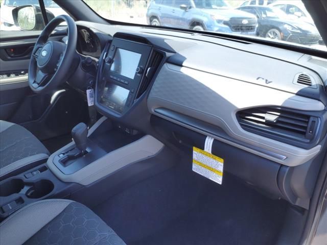 2025 Subaru Forester Base