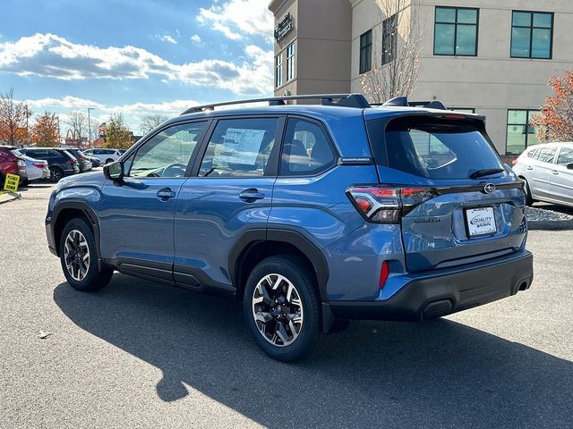 2025 Subaru Forester Base