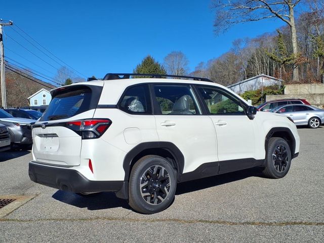 2025 Subaru Forester Base