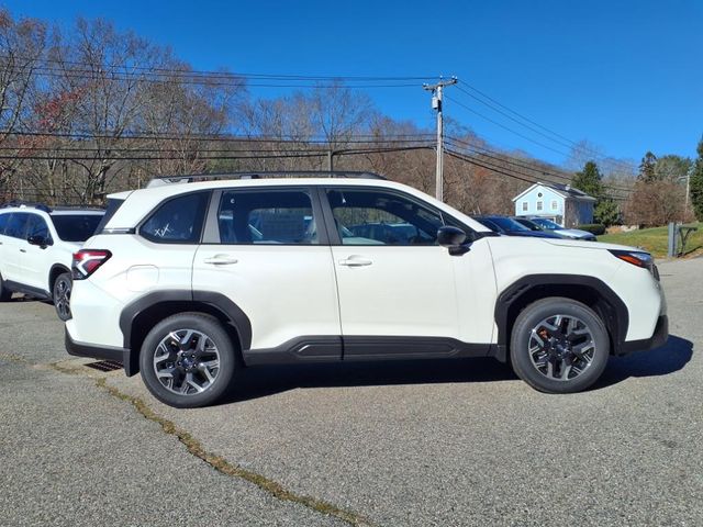 2025 Subaru Forester Base