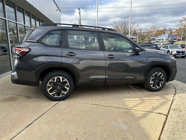 2025 Subaru Forester Base