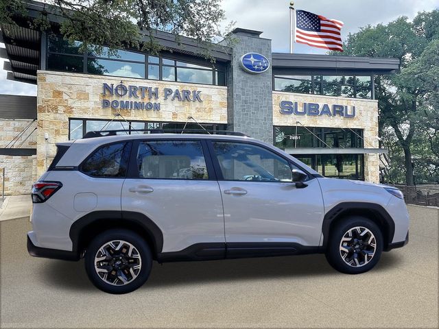 2025 Subaru Forester Base