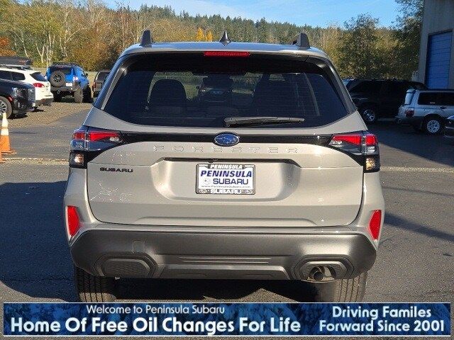 2025 Subaru Forester Premium