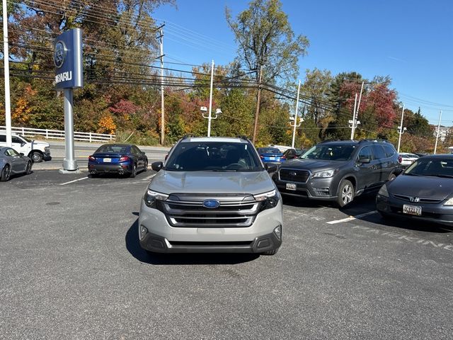 2025 Subaru Forester Premium