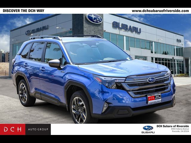 2025 Subaru Forester Premium Hybrid