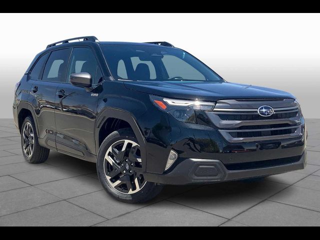 2025 Subaru Forester Premium Hybrid