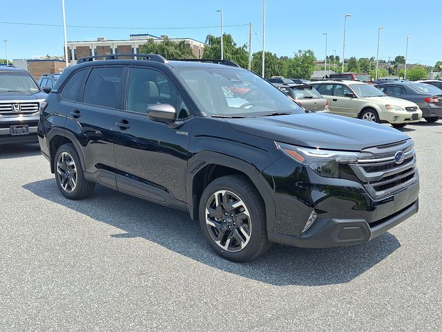 2025 Subaru Forester Premium Hybrid