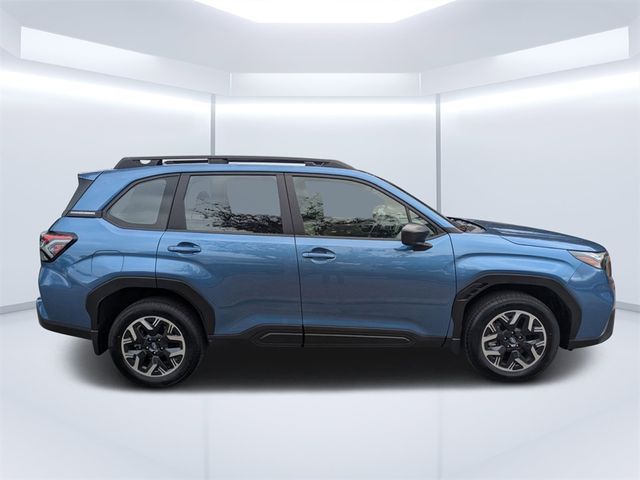 2025 Subaru Forester Base