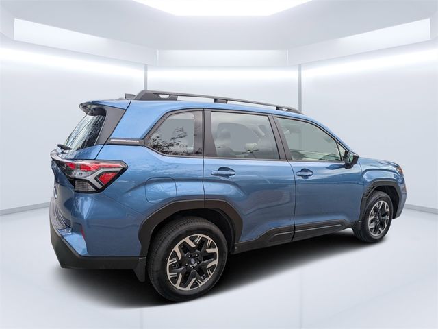 2025 Subaru Forester Base