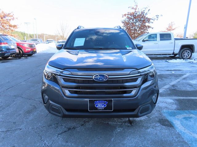 2025 Subaru Forester Limited Hybrid