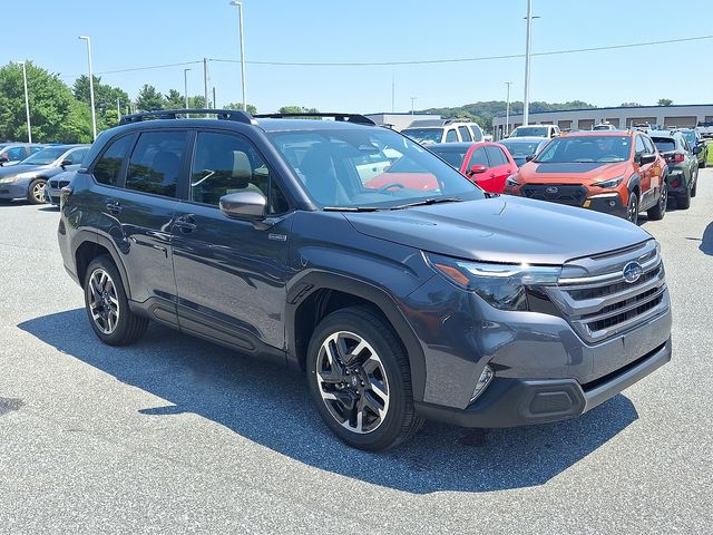 2025 Subaru Forester Premium Hybrid